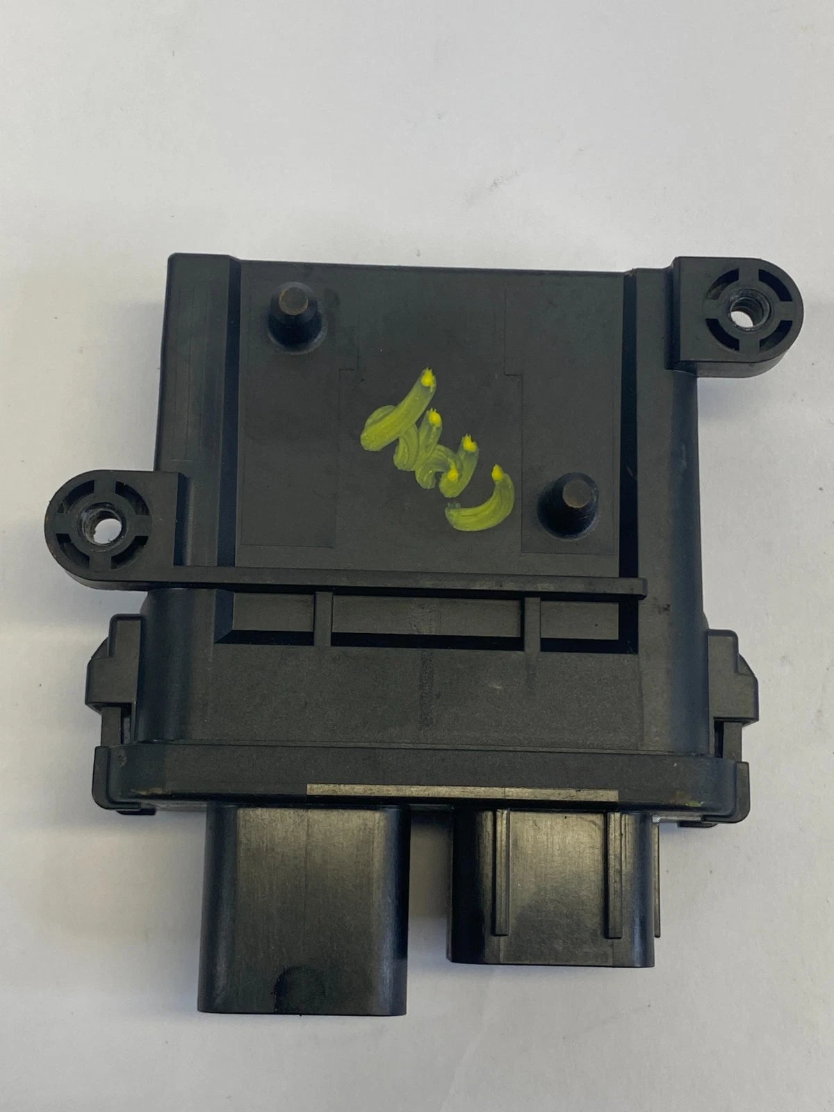 2011-2016 HYUNDAI ELANTRA RIGHT SEAT OCCUPANT SENSOR CONTROL MODULE 88950-3X500