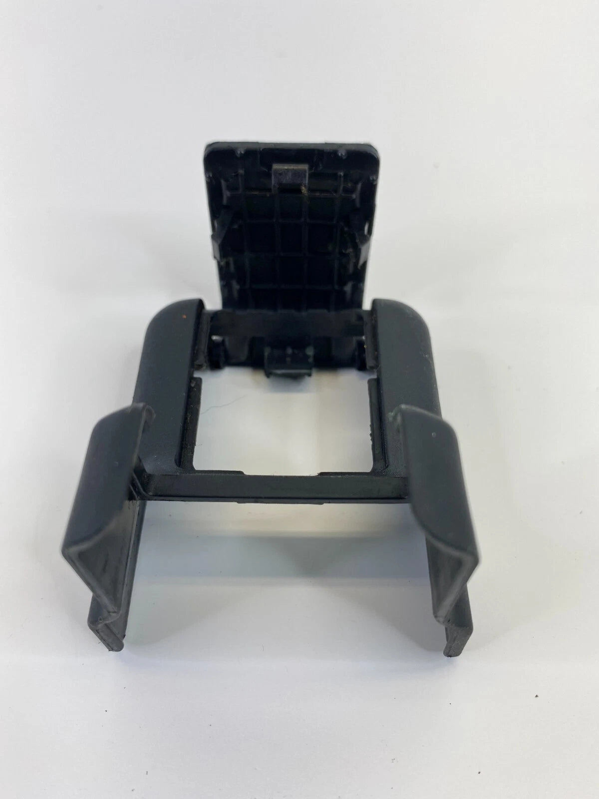 2011 2012 2013 2014 HYUNDAI SONATA SEAT TRACK FLOOR COVER END CAP BEZEL OEM