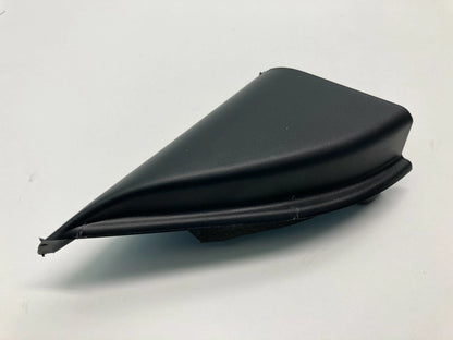 2006-2011 HYUNDAI ACCENT RIGHT SIDE DOOR MIRROR CORNER COVER TRIM 87660-1E000