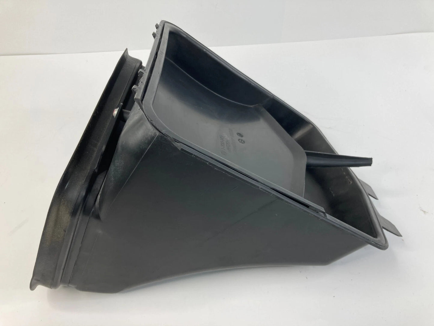 2006-2010 MERCEDES ML350 3.5L UPPER AIR INTAKE HOSE PIPE DUCT A1648300053 OEM