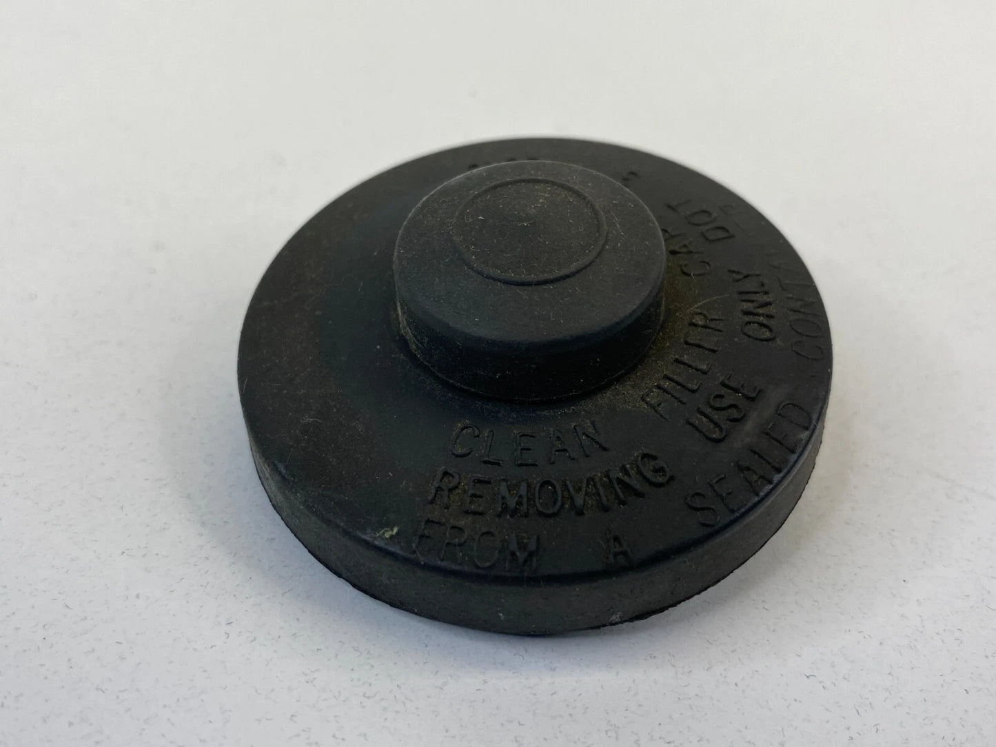 1995-1999 TOYOTA CAMRY BRAKE MASTER CYLINDER FLUID RESERVOIR CAP COVER OEM