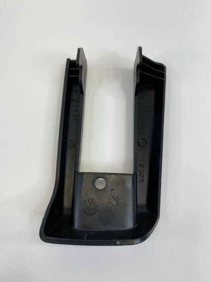 2005-2011 CADILLAC STS FRONT LEFT DRIVER SEAT TRACK END COVER L0057632 OEM