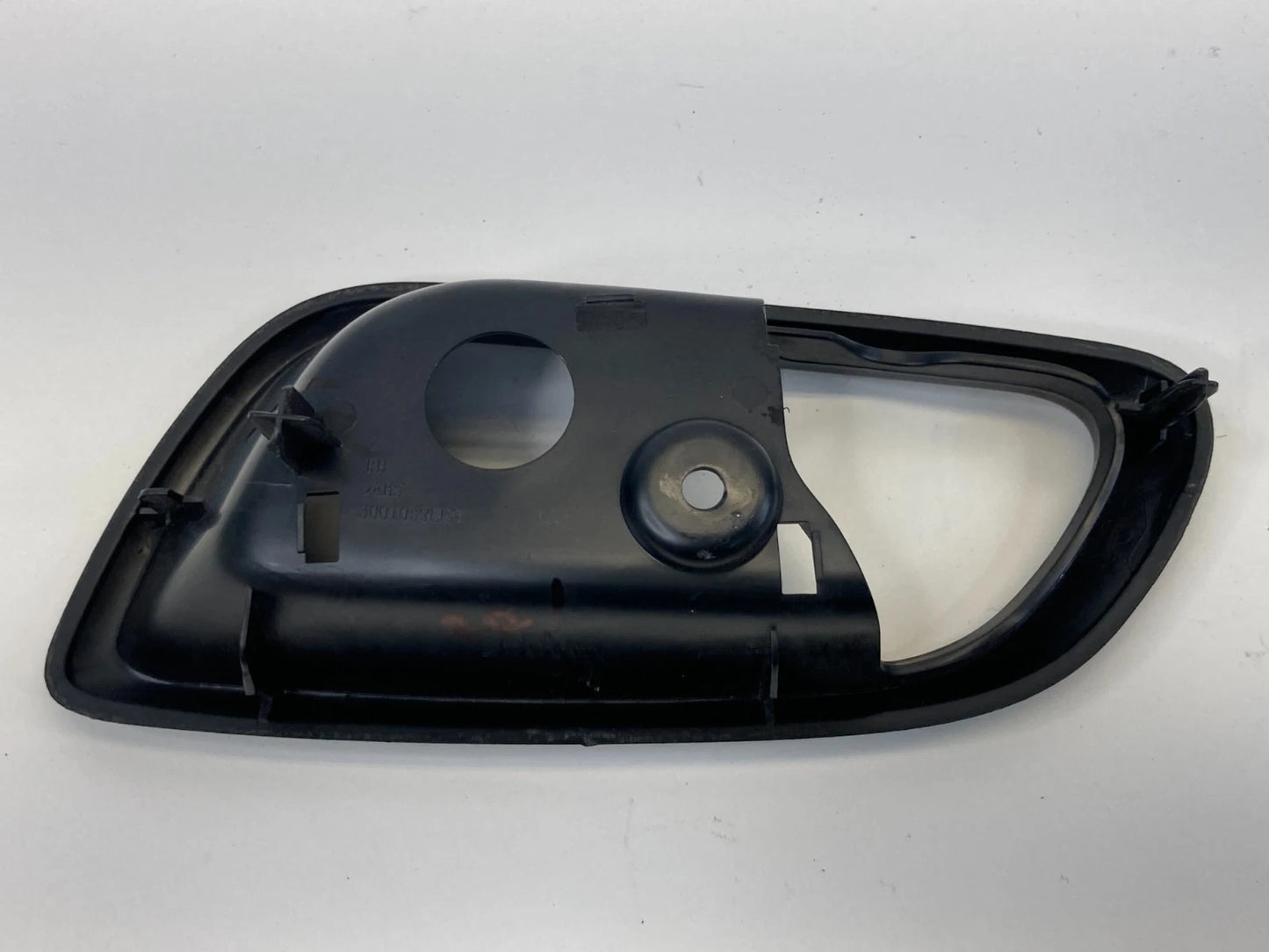 2011-2020 DODGE JOURNEY INTERIOR REAR RIGHT DOOR HANDLE COVER 3001059LFN OEM