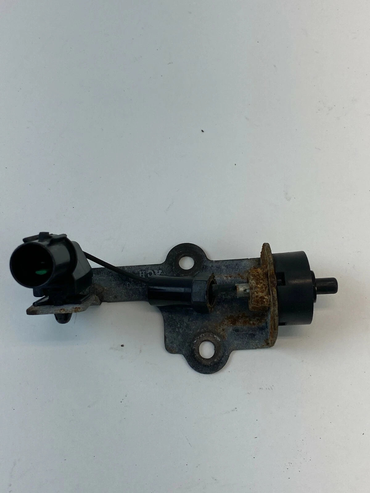 2005 KIA AMANTI 3.5L ANTI THEFT HOOD CONTROL SWITCH OEM