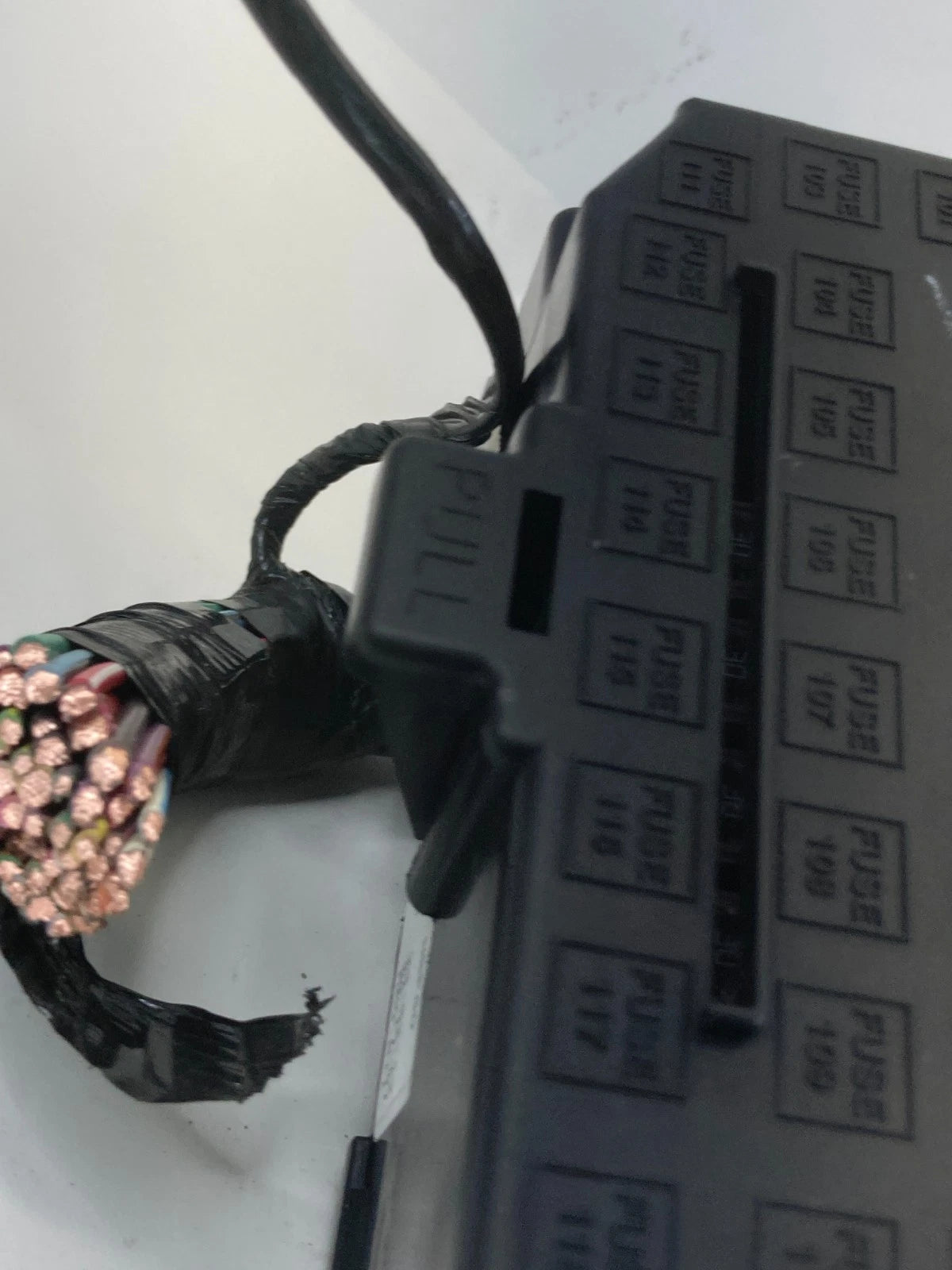 07 08 FORD F-150 INTERIOR FUSE BOX RELAY POWER JUNCTION BLOCK 7L3T-14A067-AA OEM