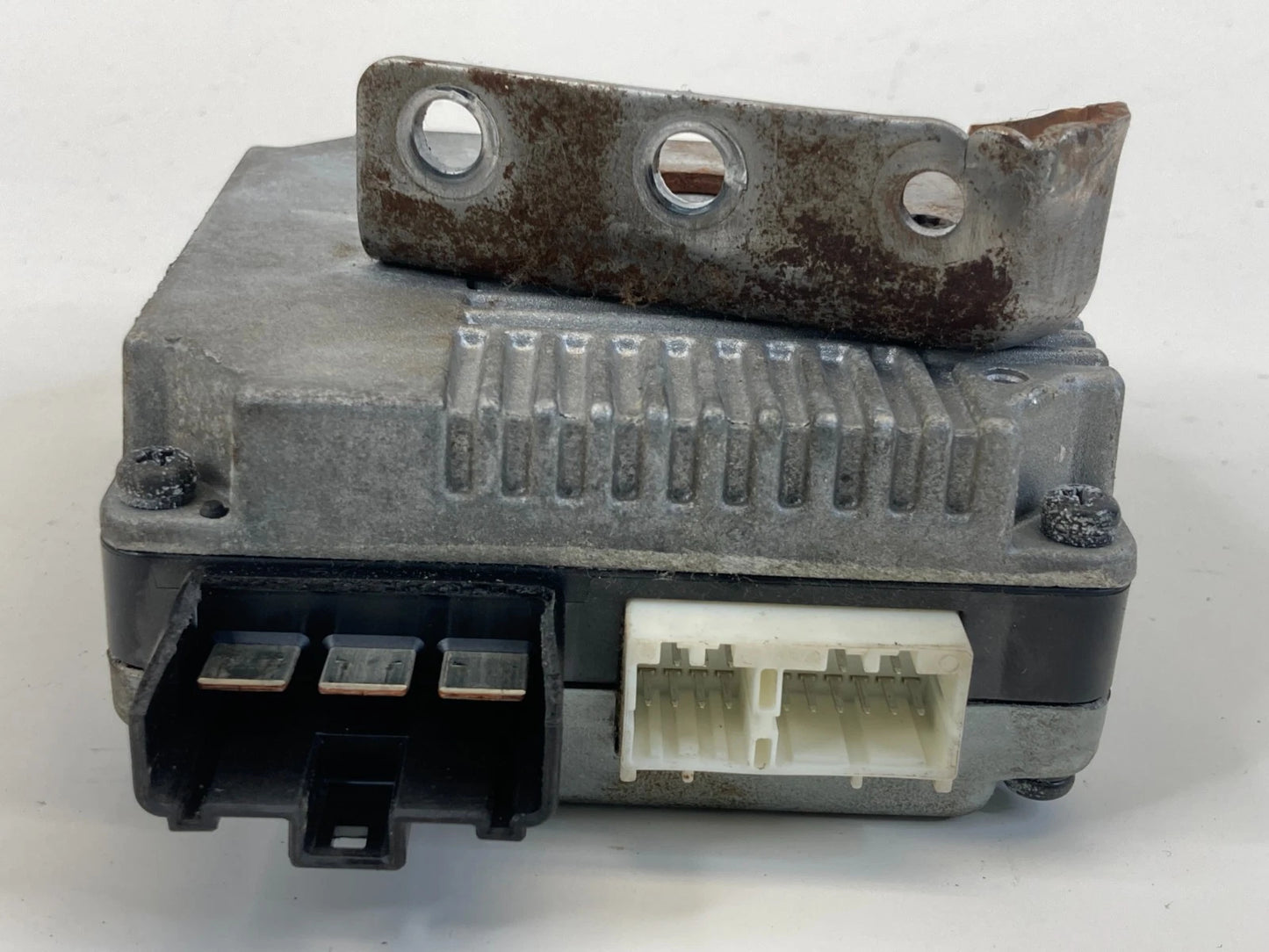 2011-2014 HYUNDAI SONATA 2.4L A/T POWER STEERING CONTROL MODULE MDPS OEM