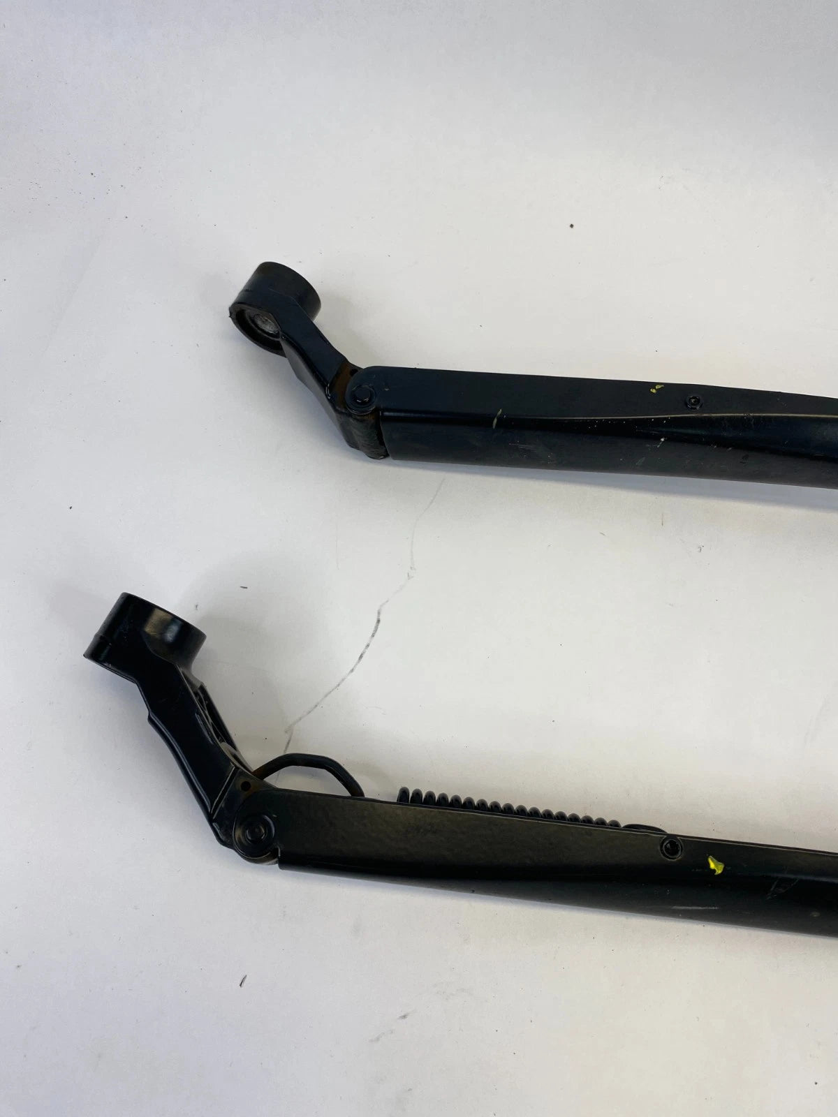 2006-2013 LEXUS IS250 IS350 FRONT WINDSHIELD WIPER ARM LEFT AND RIGHT PAIR SET