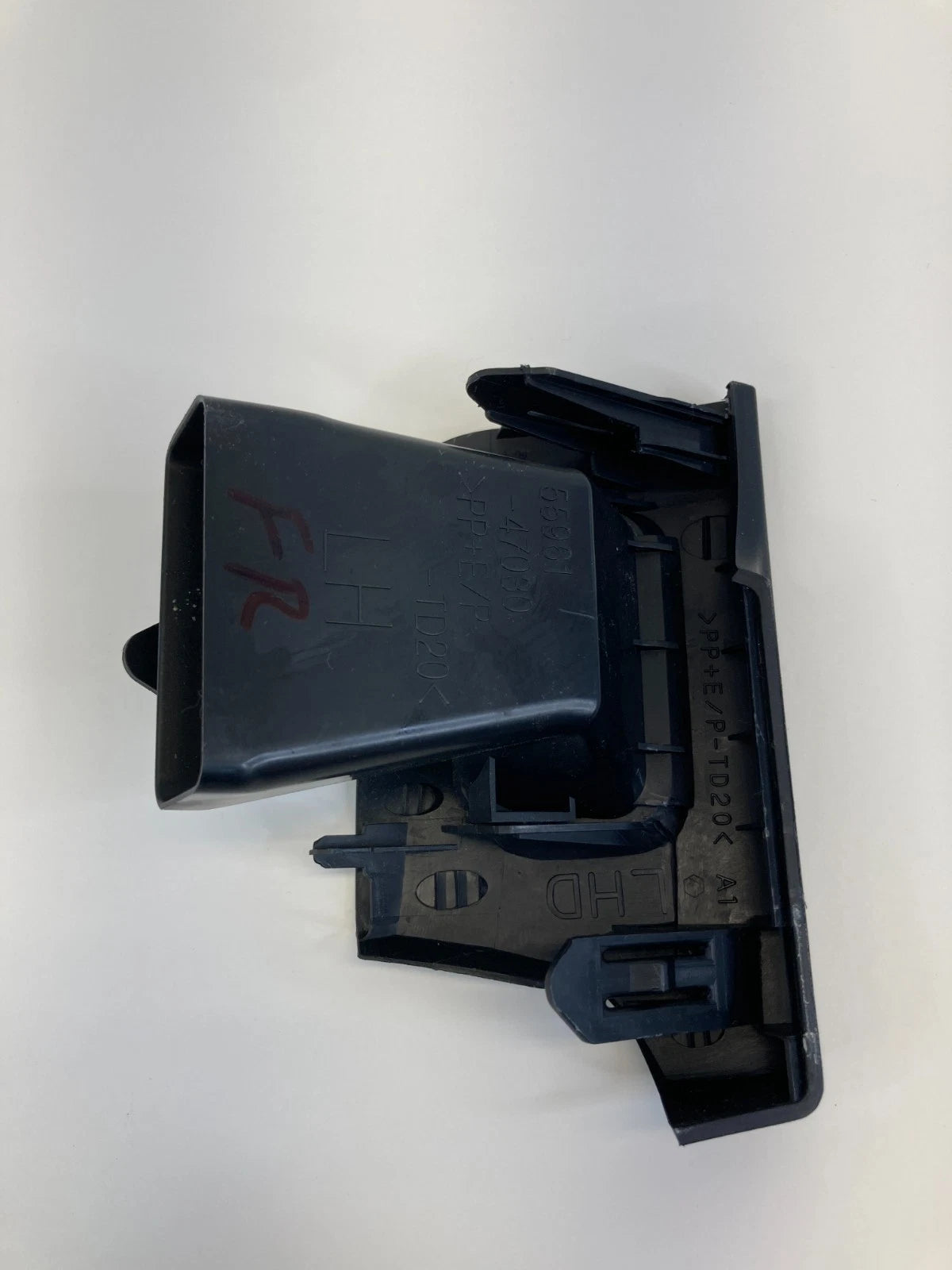 2010-2015 TOYOTA PRIUS DASH LEFT DRIVER SIDE DEFROSTER A/C AIR VENT 55961-47030