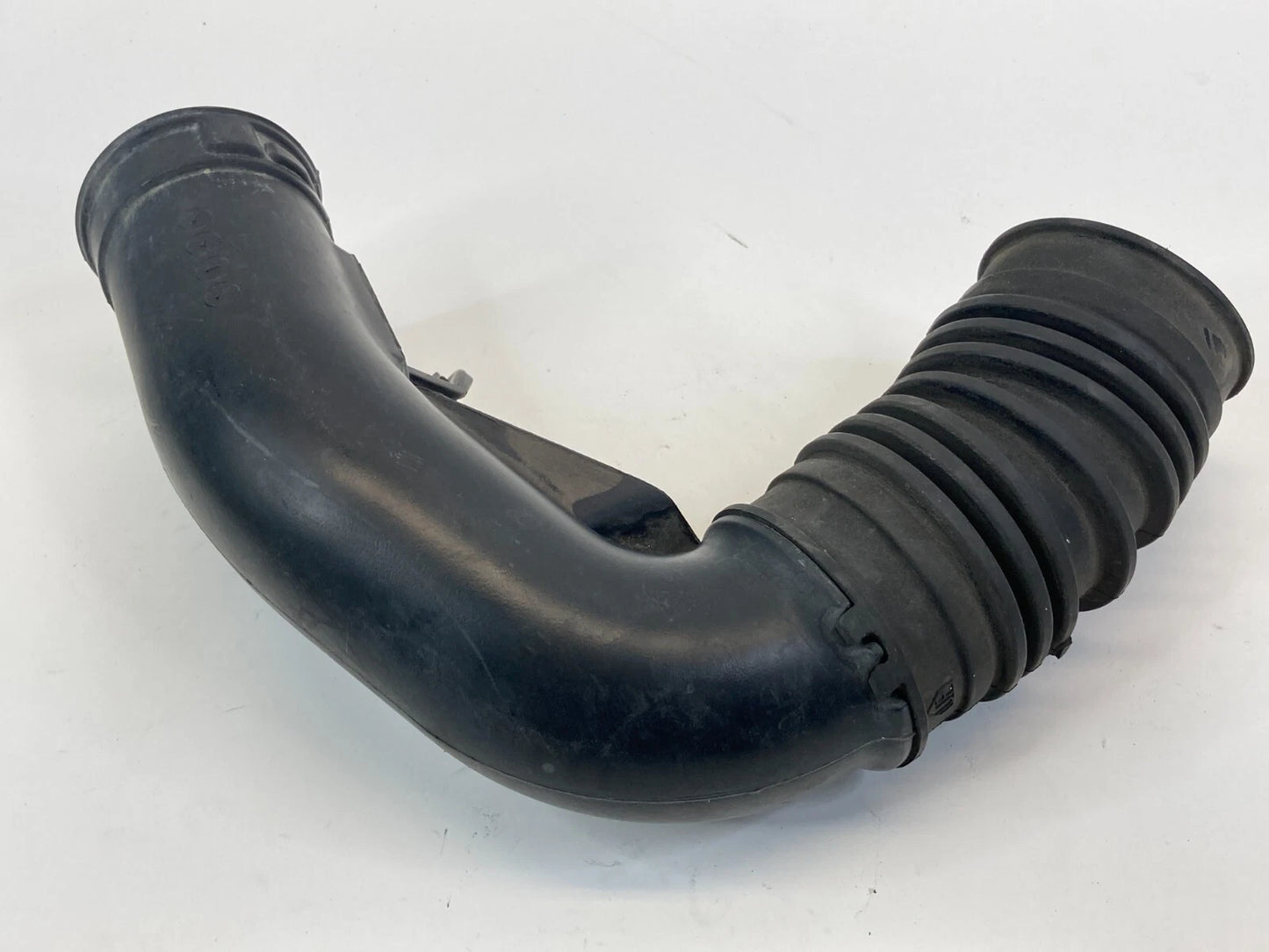 2006-2011 HONDA CIVIC 1.8L AIR CLEANER INTAKE HOSE TUBE PIPE DUCT OEM FACTORY