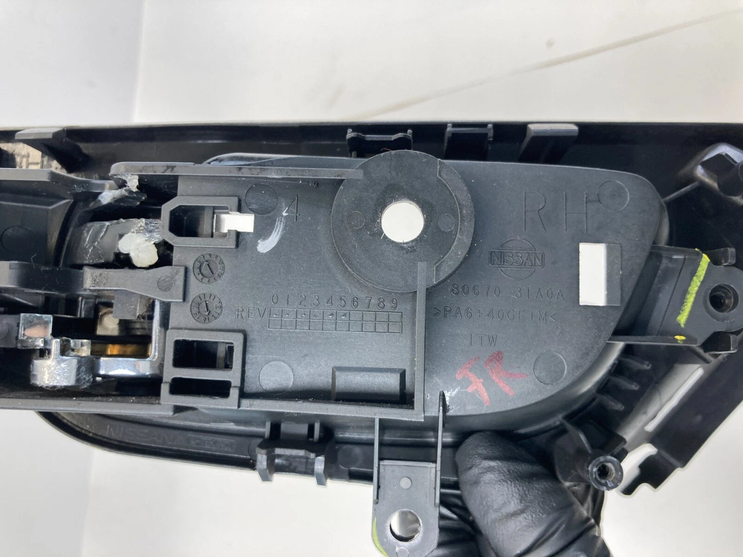 2013-2018 NISSAN ALTIMA FRONT RIGHT SIDE INNER DOOR HANDLE W/ BEZEL 80670-3TA0A