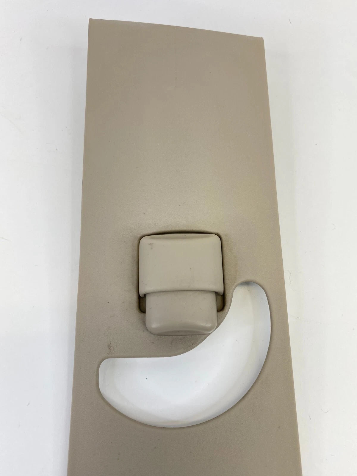 98-05 LEXUS GS300 FRONT LEFT SIDE UPPER SEAT BELT ADJUSTMENT TRIM COVER G440001