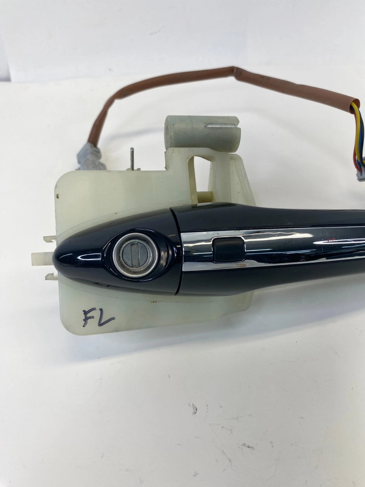 2014 2015 KIA OPTIMA SEDAN FRONT LEFT DRIVER SIDE EXTERIOR DOOR HANDLE ASSY OEM