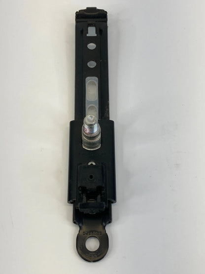 2006-2008 LEXUS RX400H FRONT LEFT SIDE SEAT BELT HEIGHT ADJUSTER D526003 OEM