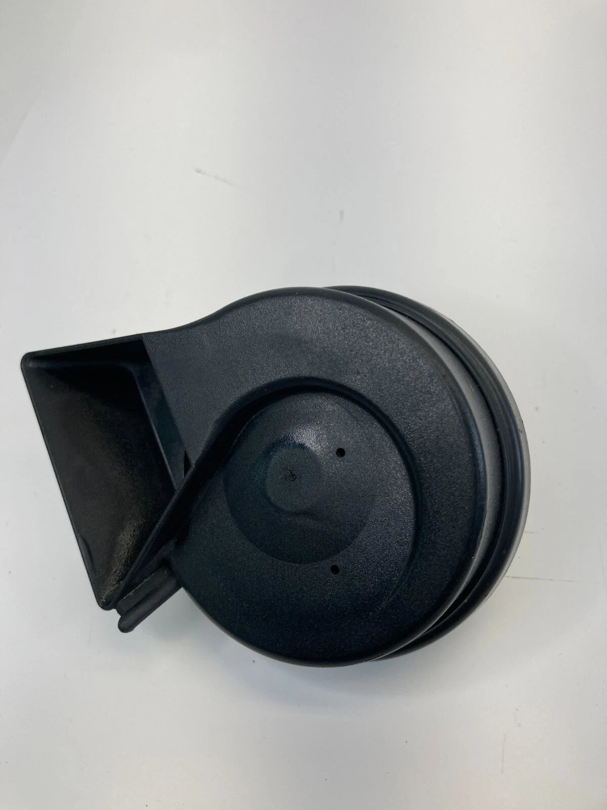 2005-2009 AUDI A4 FRONT WARNING HORN SIGNAL ALARM NOTE TONE SOUNDER OEM E1000233