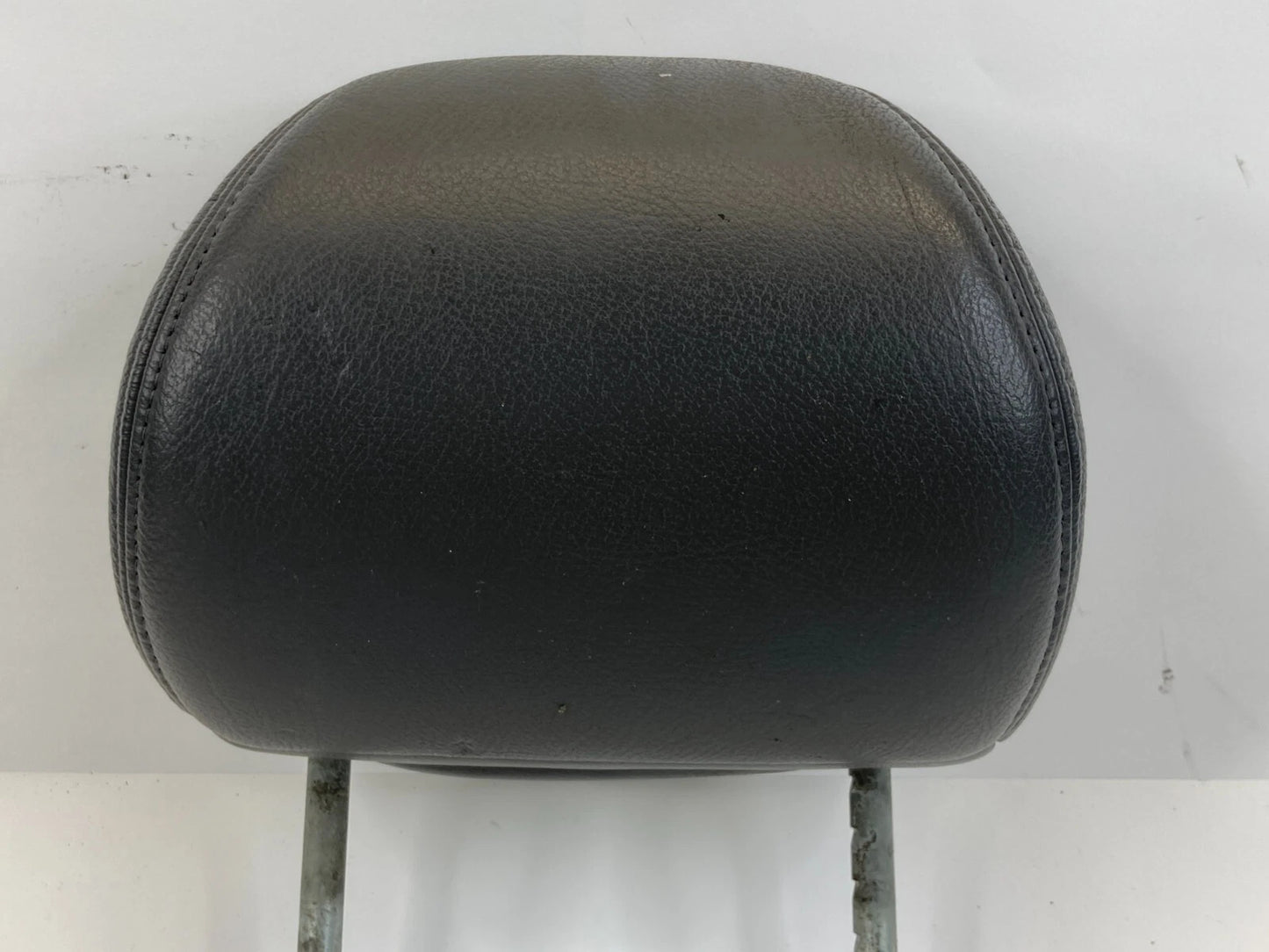 03 04 05 06 07 HONDA ACCORD SEDAN FRONT LEFT DRIVER SEAT HEADREST HEAD REST OEM