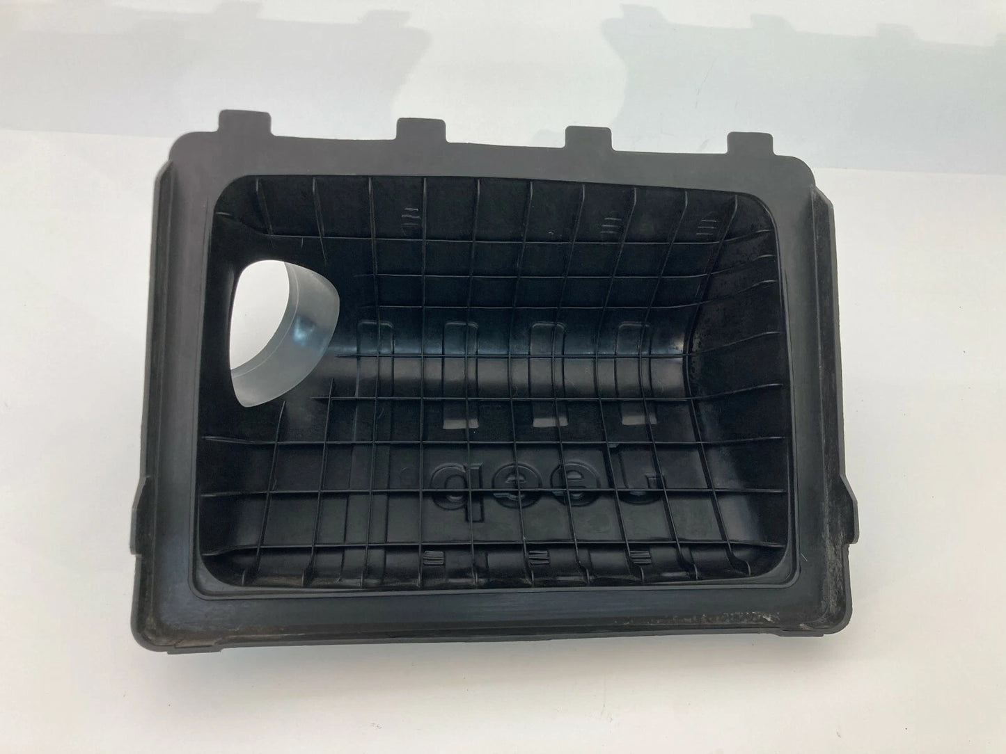 2005-2007 JEEP LIBERTY AIR CLEANER INTAKE BOX FILTER UPPER TOP LID COVER ASSY