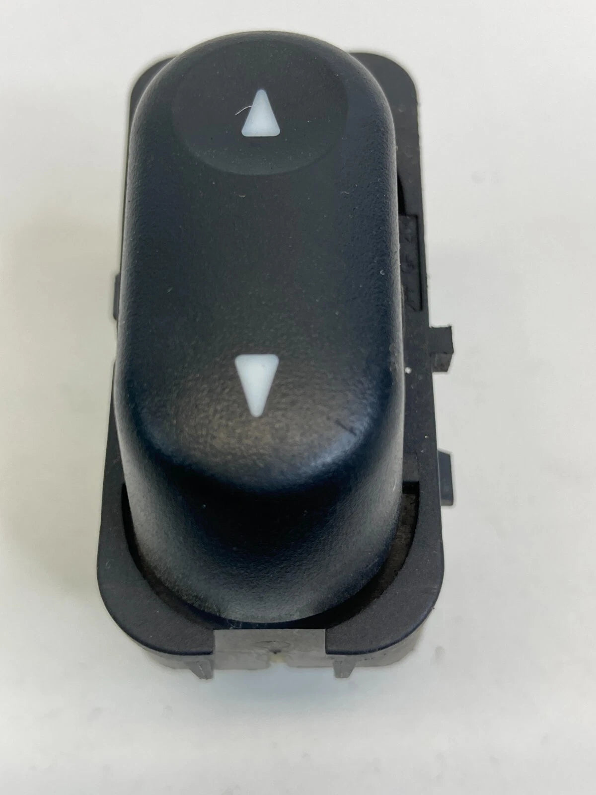 2001-2007 FORD ESCAPE REAR RIGHT PASSENGER WINDOW BUTTON SWITCH CONTROL OEM