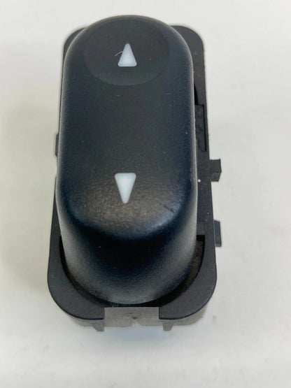 2001-2007 FORD ESCAPE REAR RIGHT PASSENGER WINDOW BUTTON SWITCH CONTROL OEM