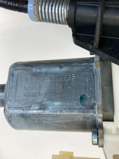 15-17 Chrysler 200 Sedan Front Right Passenger Door Power Window Motor Regulator