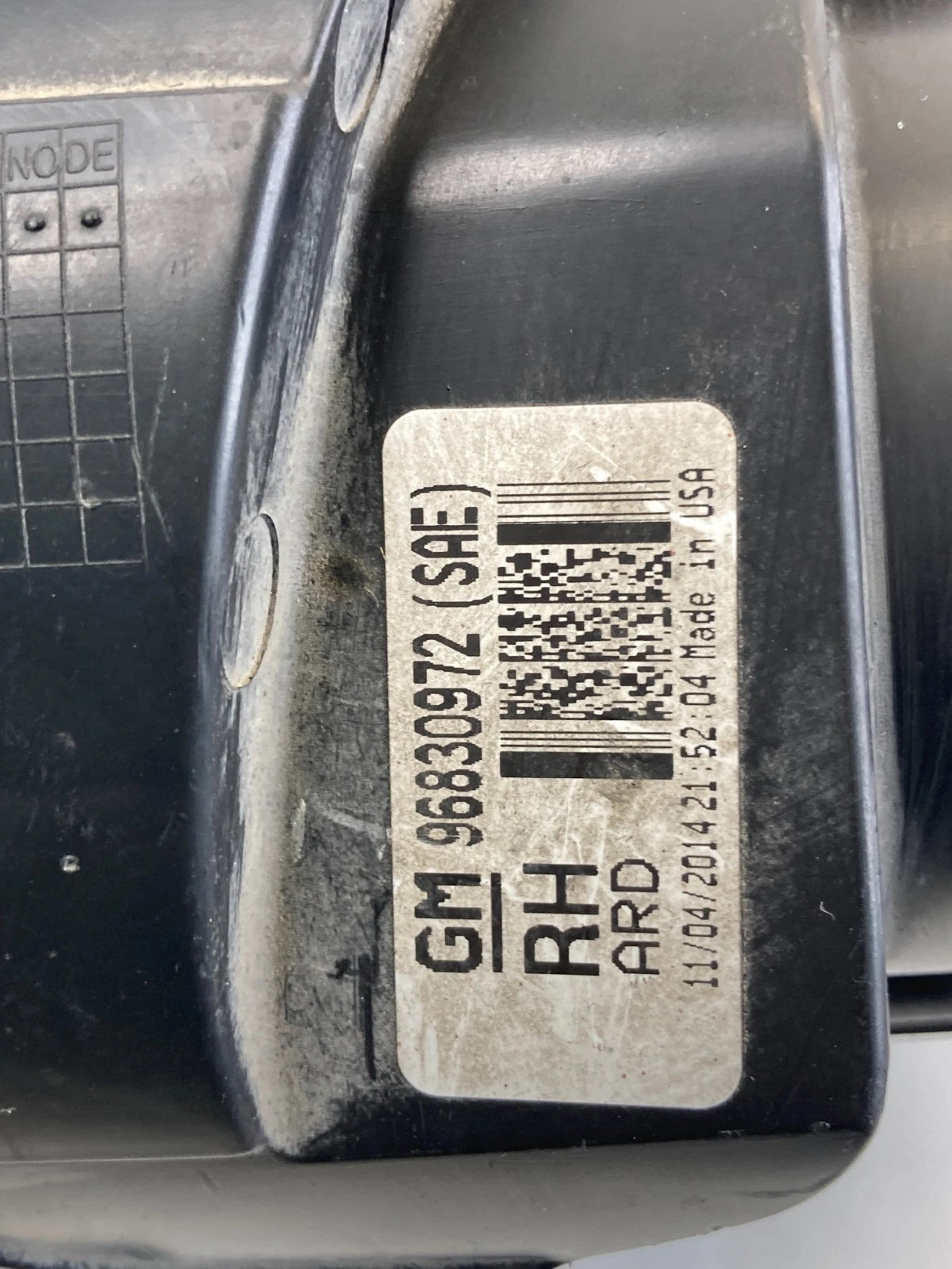 2012-2016 CHEVROLET SONIC FRONT RIGHT SIDE HEADLIGHT LAMP HALOGEN 96830972 OEM