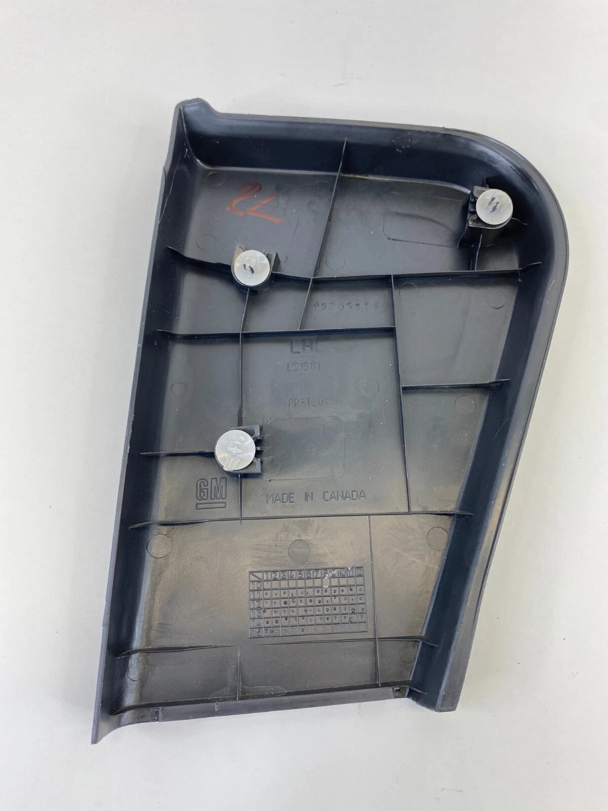 2012-2016 CHEVROLET SONIC REAR LEFT INSIDE DOOR HANDLE TRIM COVER 95205558 OEM