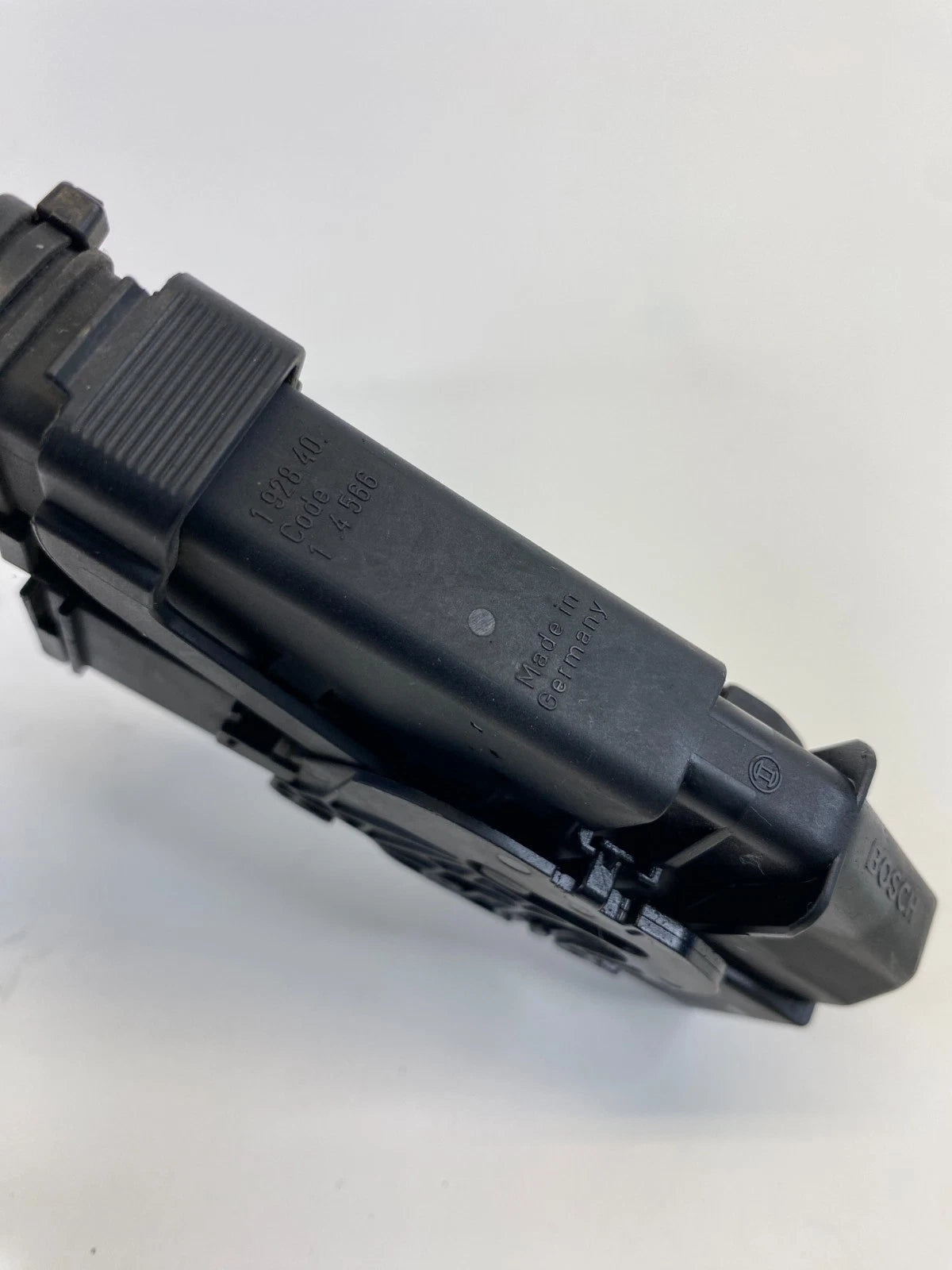 2009 Infiniti G37 3.7L 24V AWD ABS Anti Lock Brake Pump Plug Cable Connector OEM