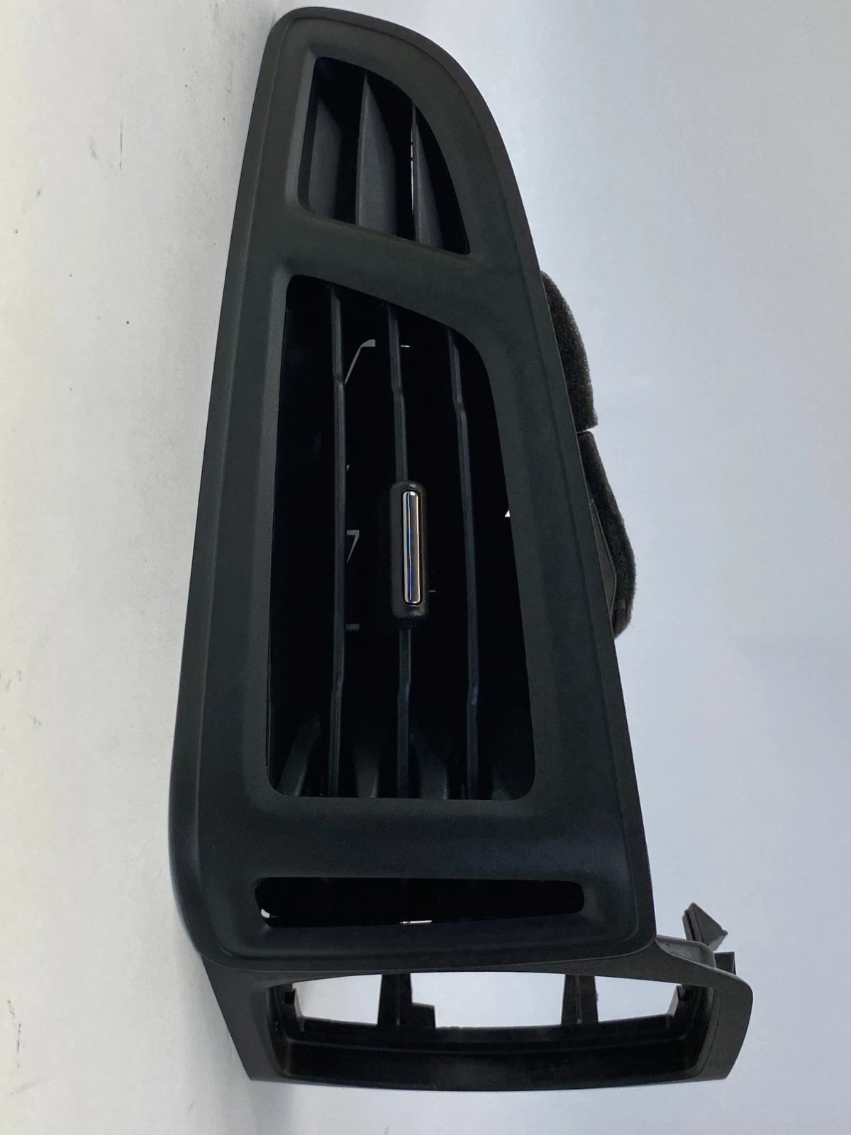 12-18 FORD FOCUS LEFT DRIVER SIDE DASH AC AIR VENT GRILLE OUTLET BM51-018B09 OEM