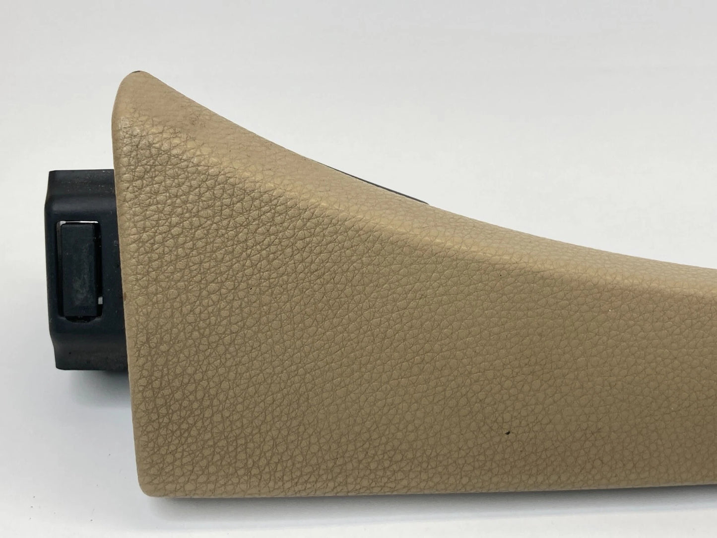 04-07 BMW 530I 525I CENTER CONSOLE FRONT ARMREST UPPER TRIM COVER 51167034092