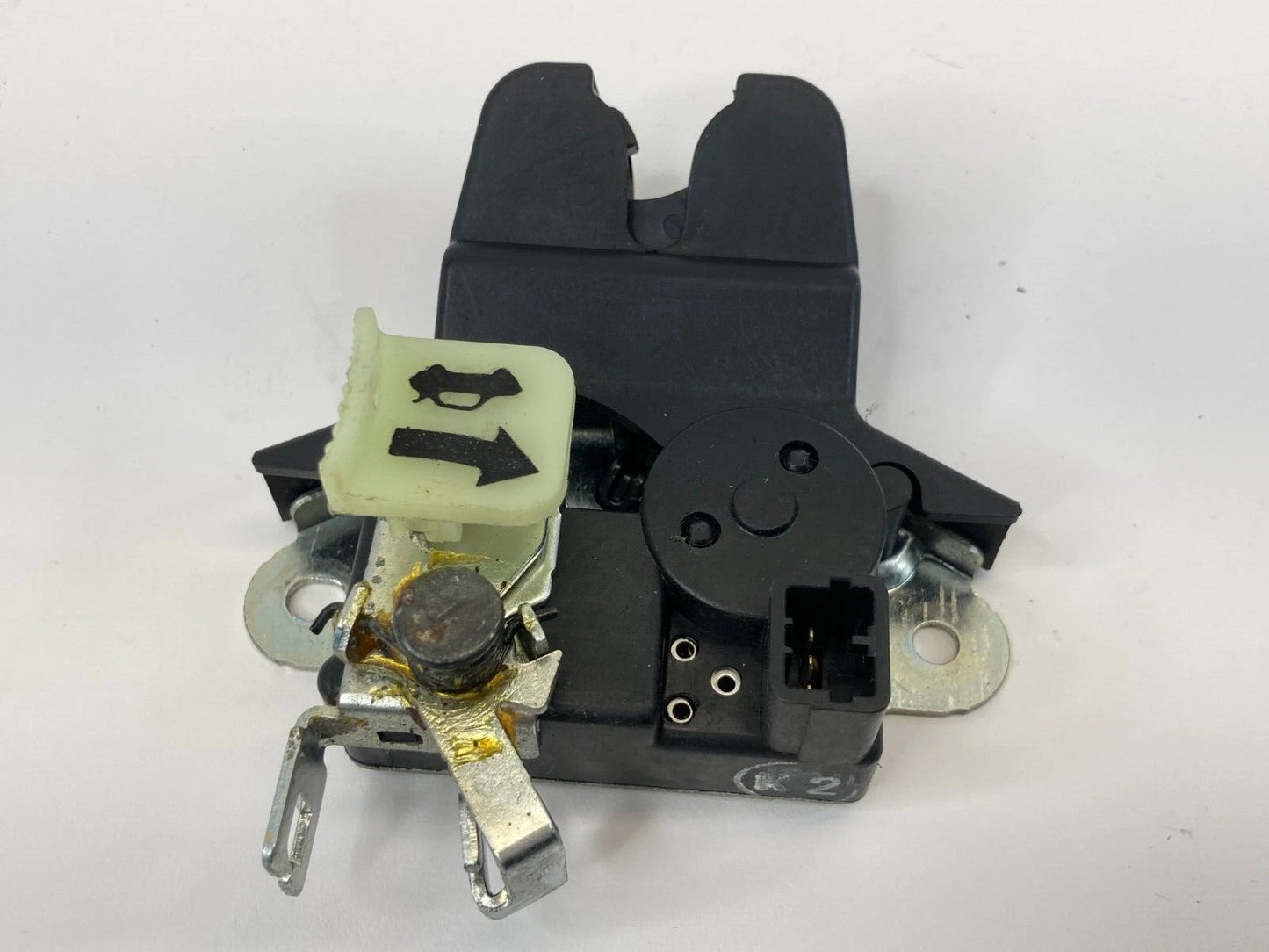 2011-2016 KIA OPTIMA REAR TRUNK TAILGATE LOCK LATCH RELEASE ACTUATOR OEM