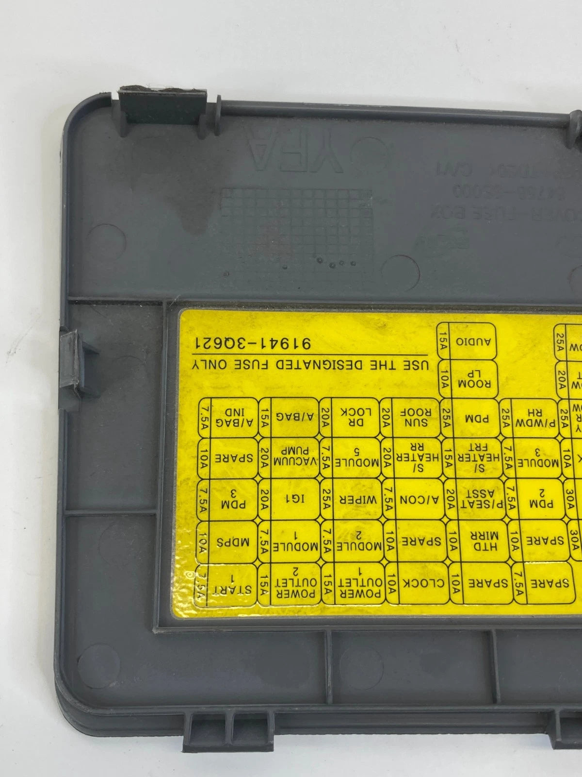 2011-2014 HYUNDAI SONATA INTERIOR LOWER DASH FUSE BOX LID COVER 84758-3S000 OEM