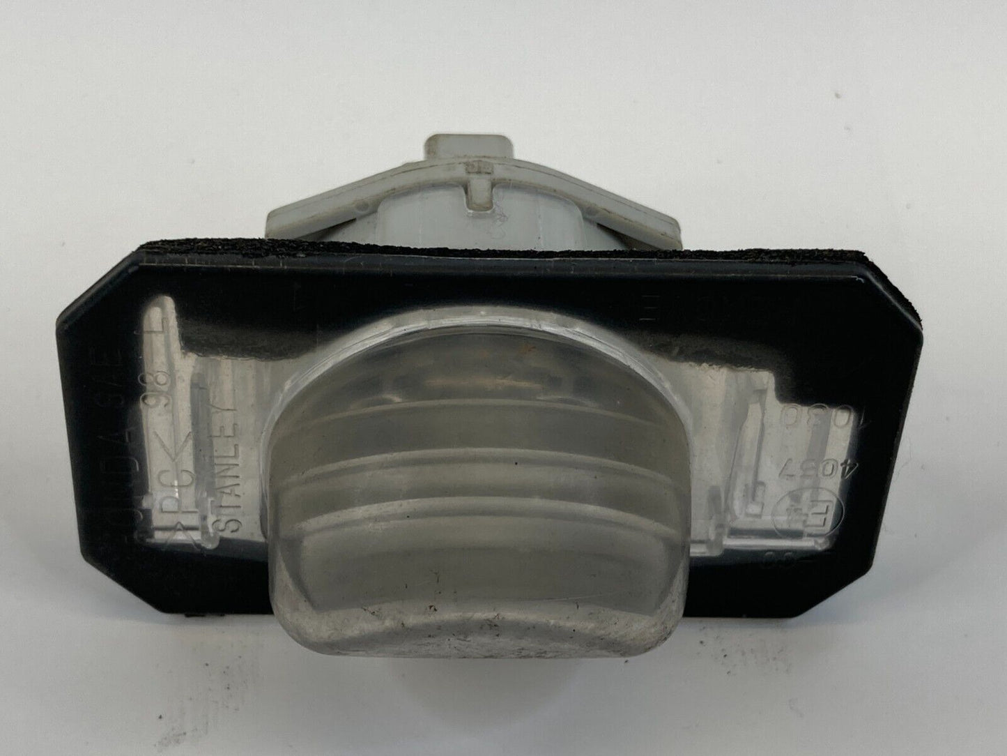 2006-2008 Honda Civic Hybrid Rear Trunk License Plate Light Lamp Housing OEM