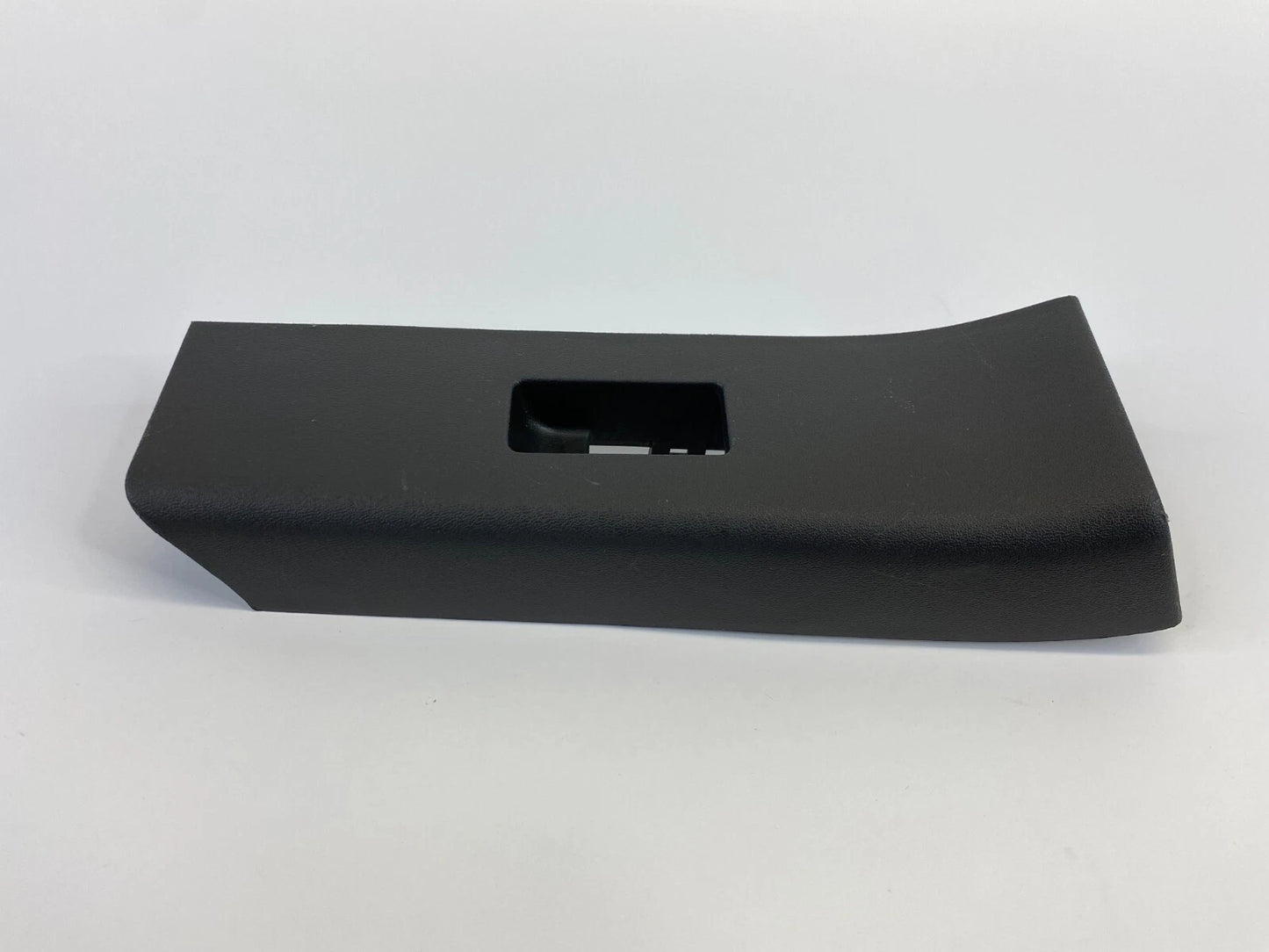 2005-2015 NISSAN XTERRA REAR RIGHT SIDE DOOR POWER WINDOW SWITCH BEZEL OEM