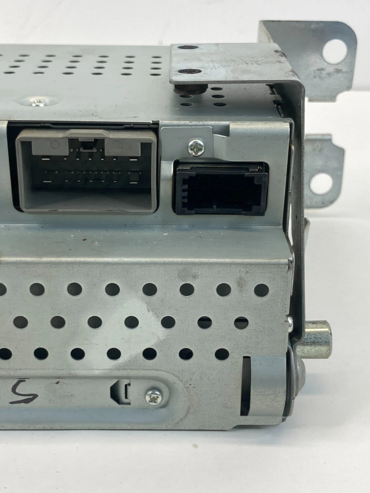 2009-2011 JAGUAR XF RADIO AM/FM STEREO 6DISC CD PLAYER RECEIVER 7G9N14C230TA OEM