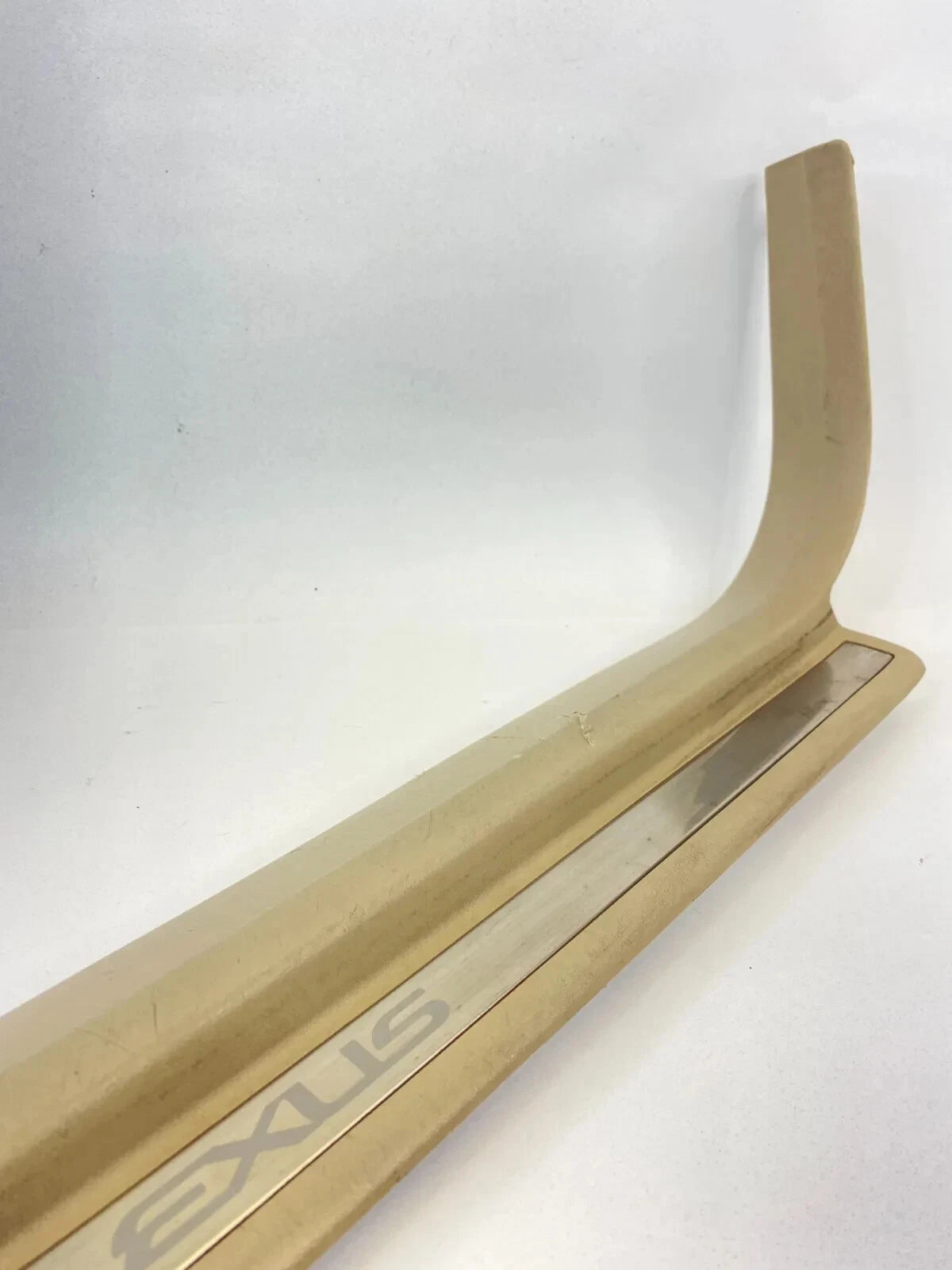 1997-2000 LEXUS LS400 FRONT RIGHT DOOR SCUFF SILL PLATE TRIM MOLDING 67913-50040