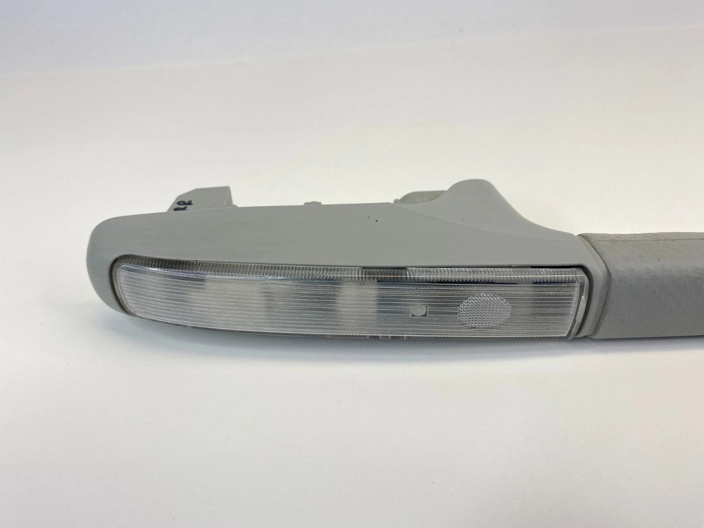 03-05 HONDA PILOT REAR RIGHT THIRD ROW GRAB GRAP HANDLE ASSIST STRAP W/ LIGHT