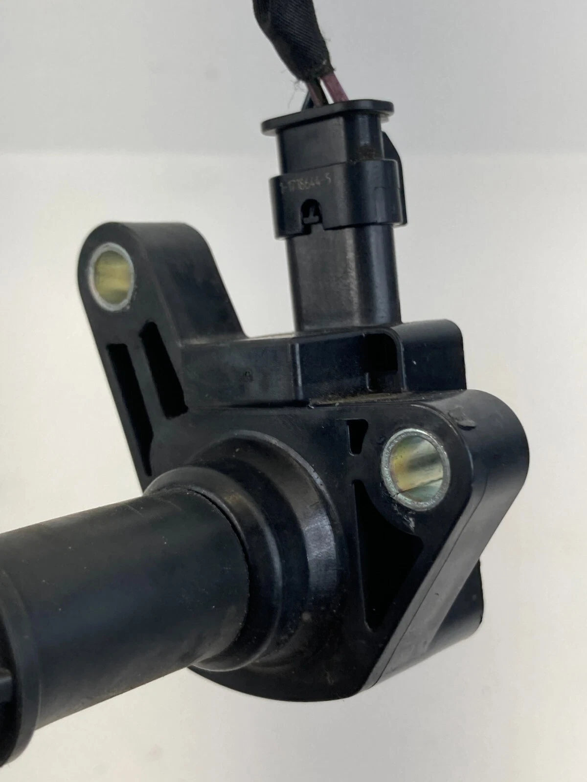 2013-2016 FORD FUSION 1.6L L4 A/T ENGINE IGNITION COIL IGNITER BM5G-12A366-DA