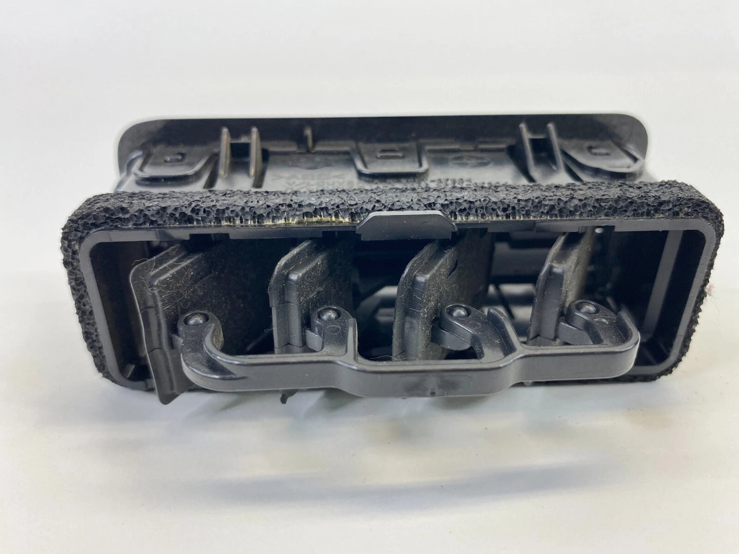 03-06 NISSAN MURANO REAR LEFT DRIVER SIDE B PILLAR AIR VENT GRILL H646-5421-100