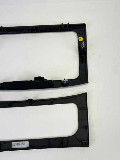 2009-2011 Volkswagen CC Center Dash Radio Panel Trim Cover Bezel Panel Set OEM