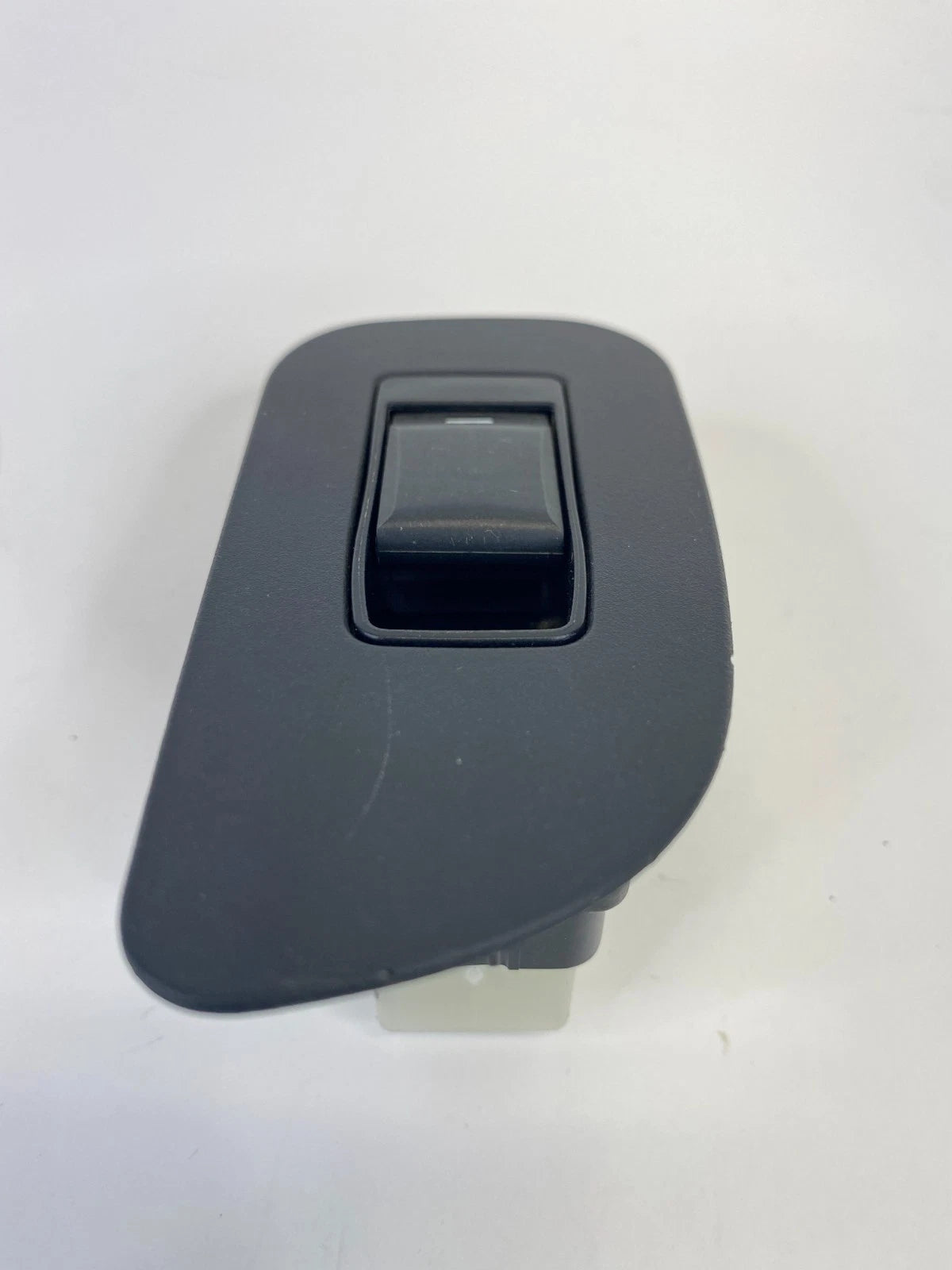 2009-2014 DODGE AVENGER REAR RIGHT BACK SIDE DOOR WINDOW SWITCH 1118219X OEM