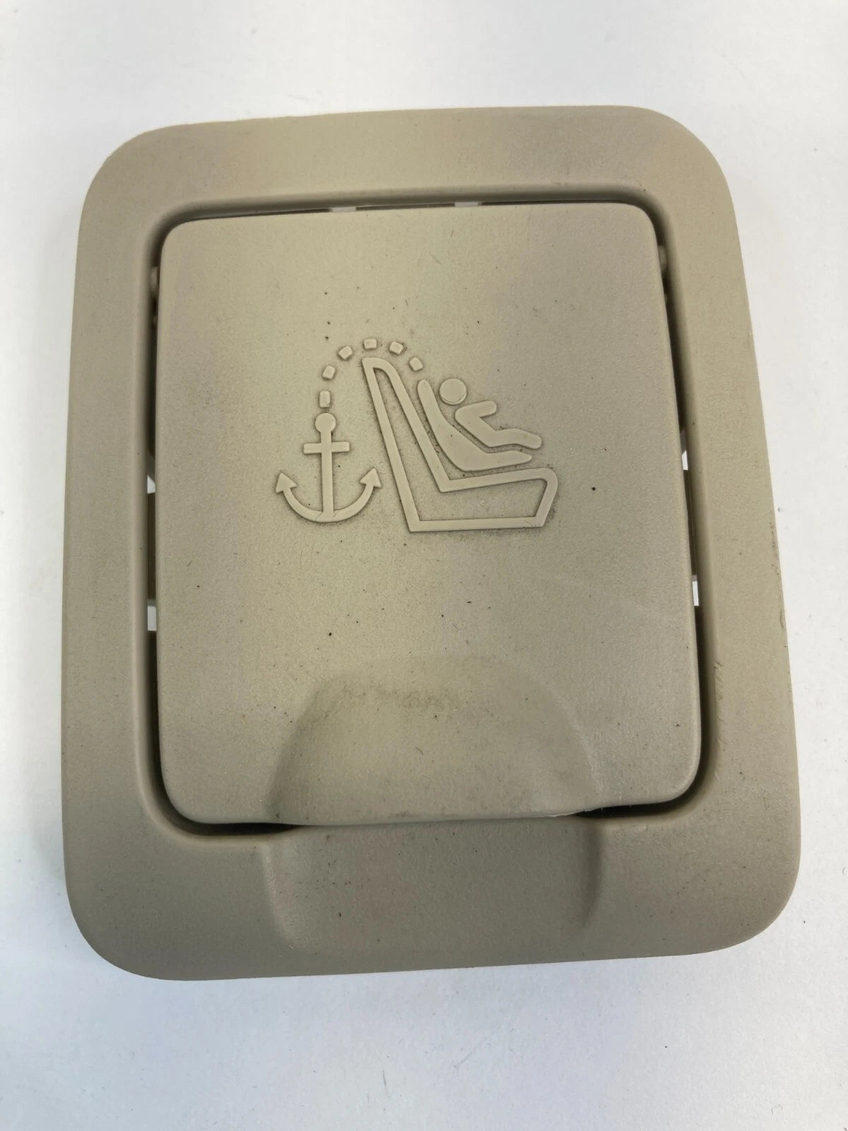 2013-2018 FORD TAURUS CHILD RESTRAINT ANCHOR TETHER COVER CAP TRIM OEM