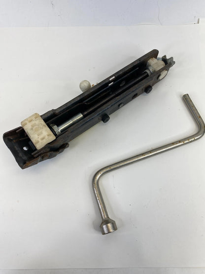 01 02 03 04 05 06 BMW 325i EMERGENCY SPARE TIRE JACK TOOL KIT LUG NUT WRENCH OEM