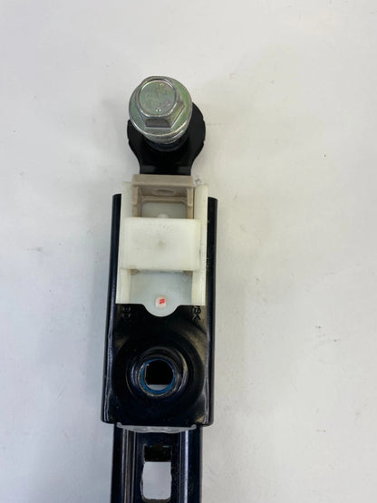 2011-2016 HYUNDAI ELANTRA REAR RIGHT SEAT BELT ADJUSTER HEIGHT BRACKET SUPPORT
