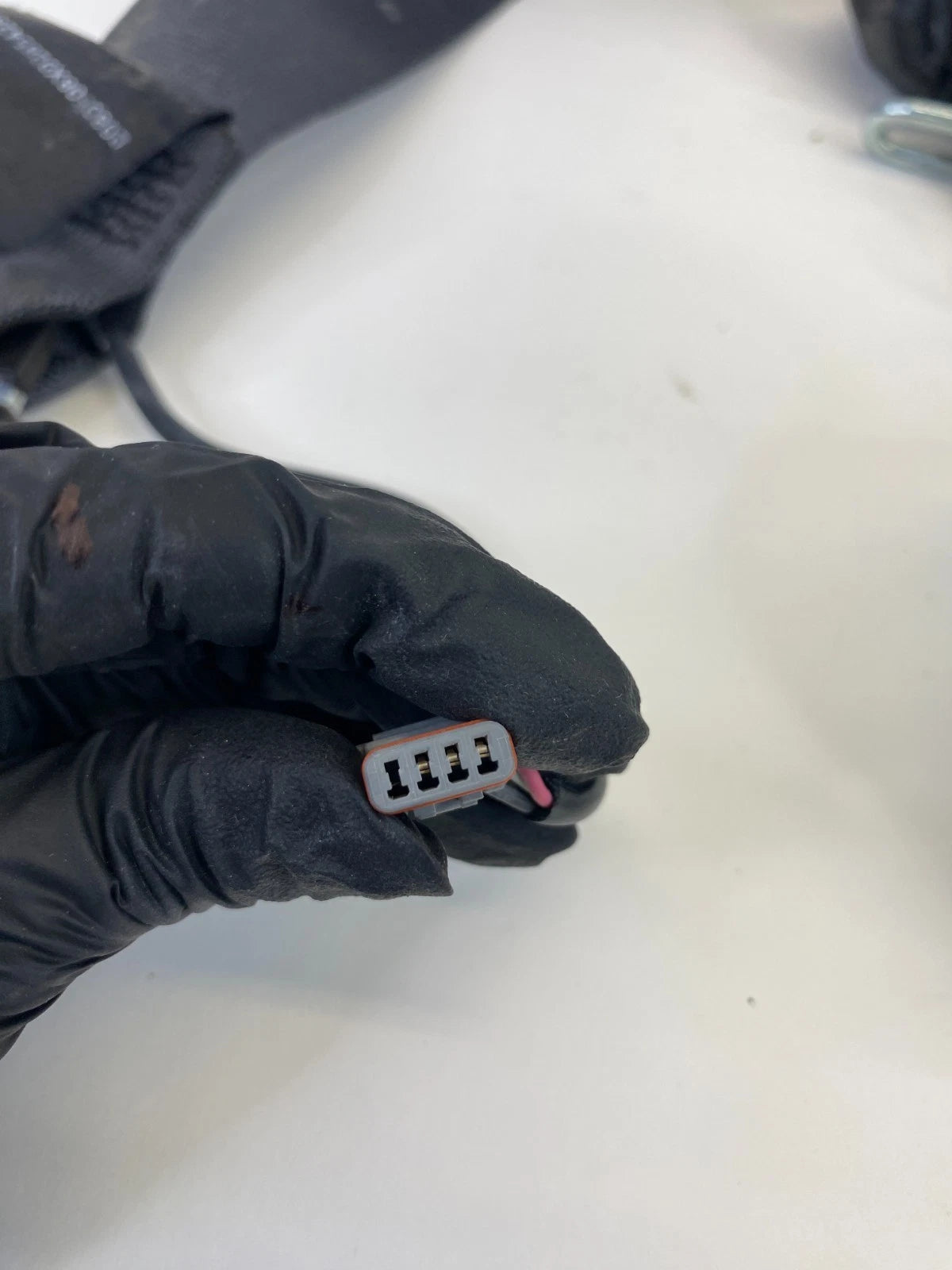 09-11 Jaguar XF Front Right Passenger Side Seat Belt Retractor 8X23F611B08BA OEM