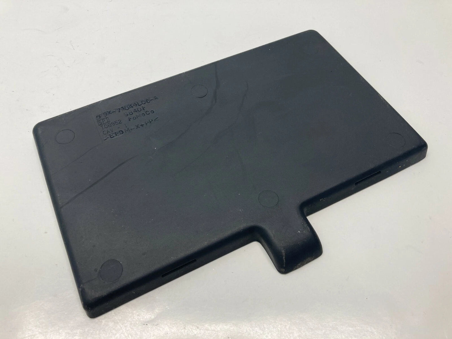 05-07 Ford Freestyle Front Center Console Rubber Liner Insert Mat 5F9X74044L06A