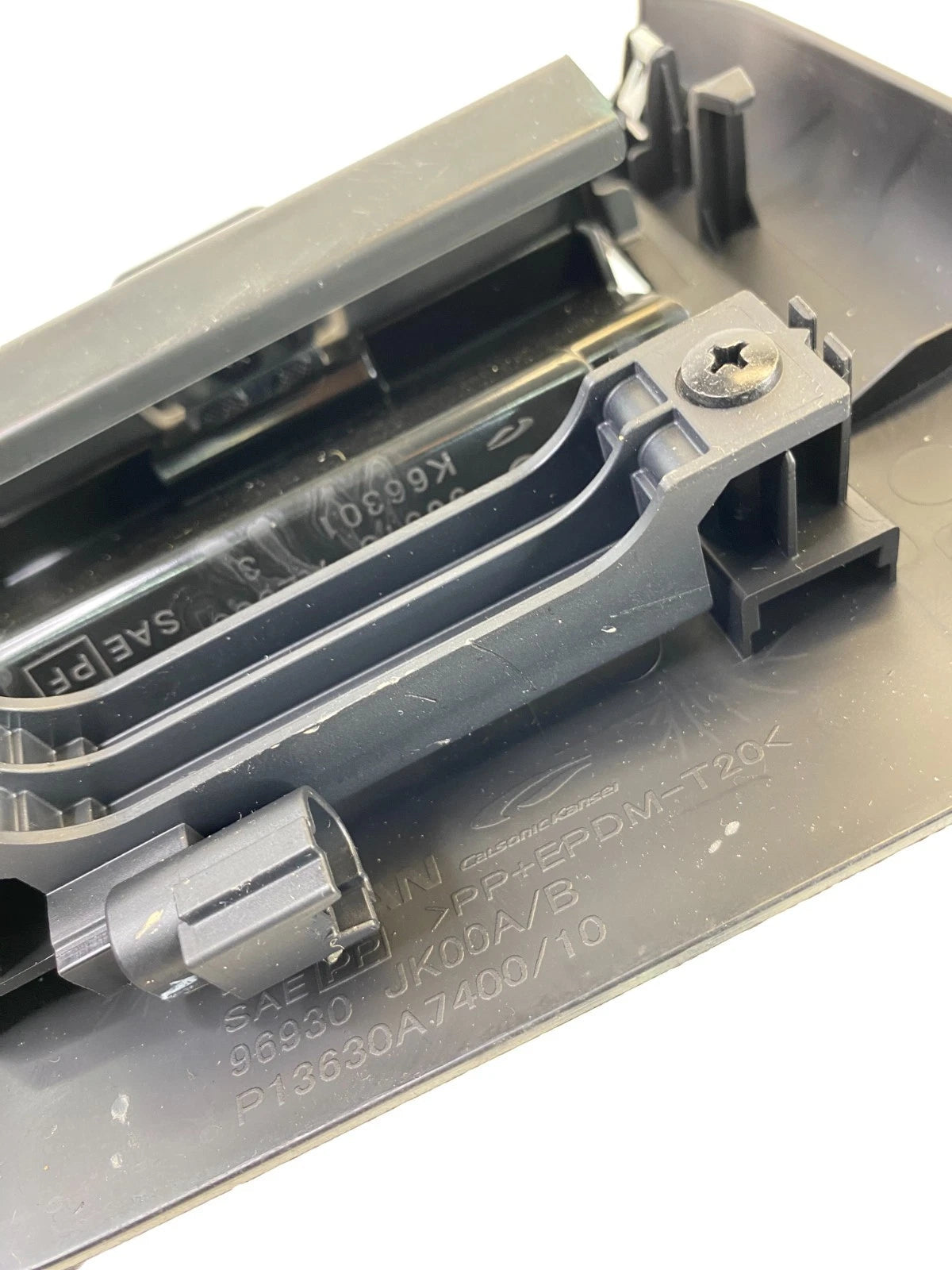 2008-2013 Infiniti G37 Rear Center Console Ashtray w/ Cover Trim 96930-JK00A