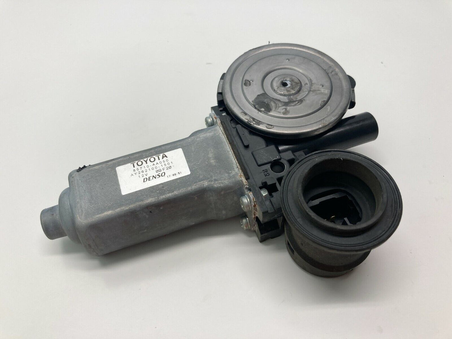 03-08 Toyota Corolla Matrix 02-06 Camry Front Right Door Window Motor 85710AA050