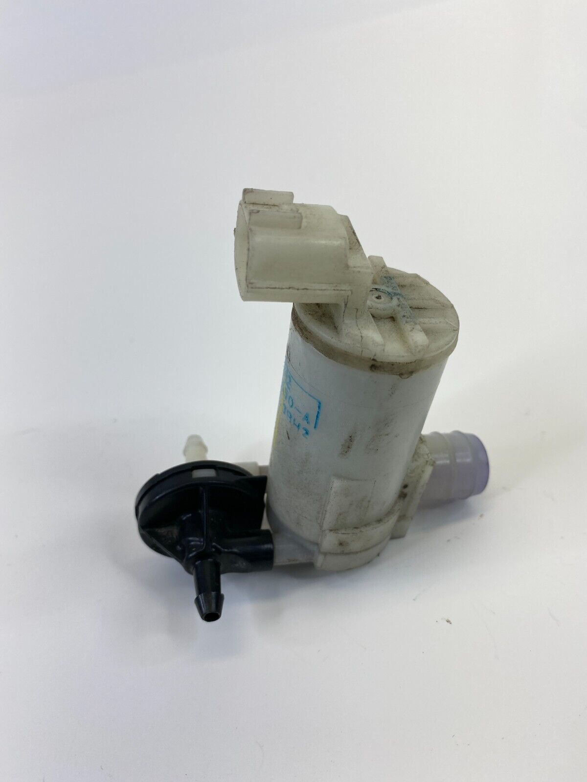 2008-2013 Nissan Rogue Windshield Wiper Fluid Washer Pump 2224650-A OEM