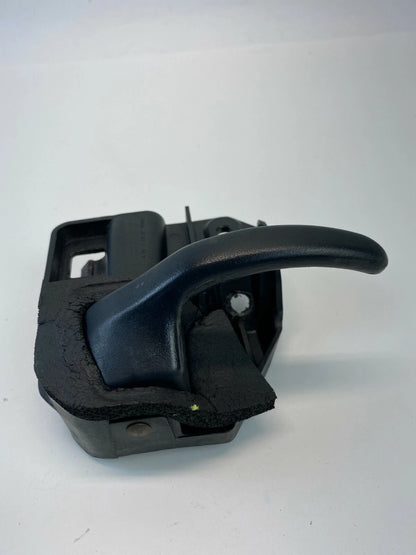 1999-2003 FORD WINDSTAR FRONT RIGHT PASSENGER INNER DOOR HANDLE F58B-1621818-AEW