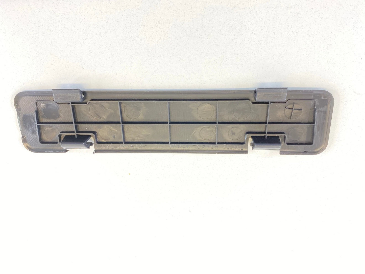 2007-2009 LEXUS RX350 2004-2006 RX330 DVD UNIT PLATE COVER TRIM 86846-0E010 OEM