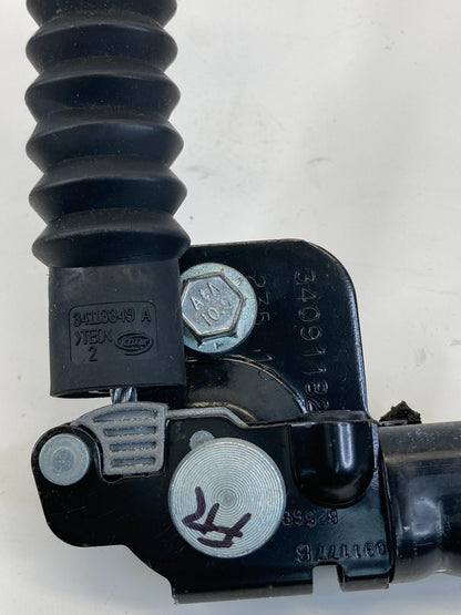 2011-2014 Hyundai Sonata Front Right Seat Belt Buckle Tensioner 34098740G